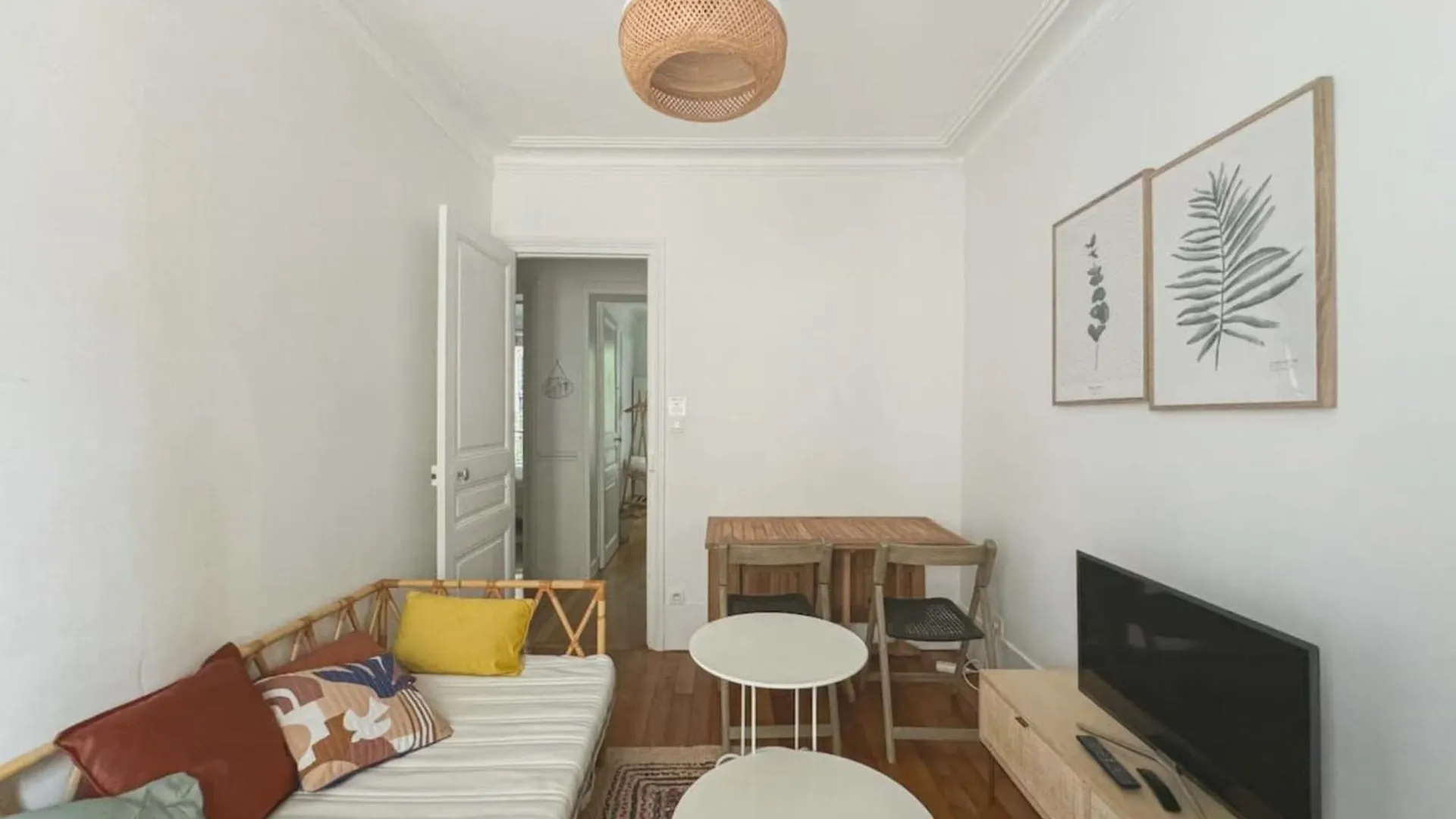 Flexliving - Whole Apartment - Caulaincourt Paris